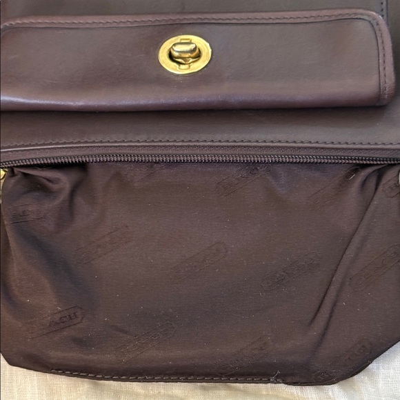 Y2K Coach Legacy Turn Lock Wristlet - Picture 6 of 12